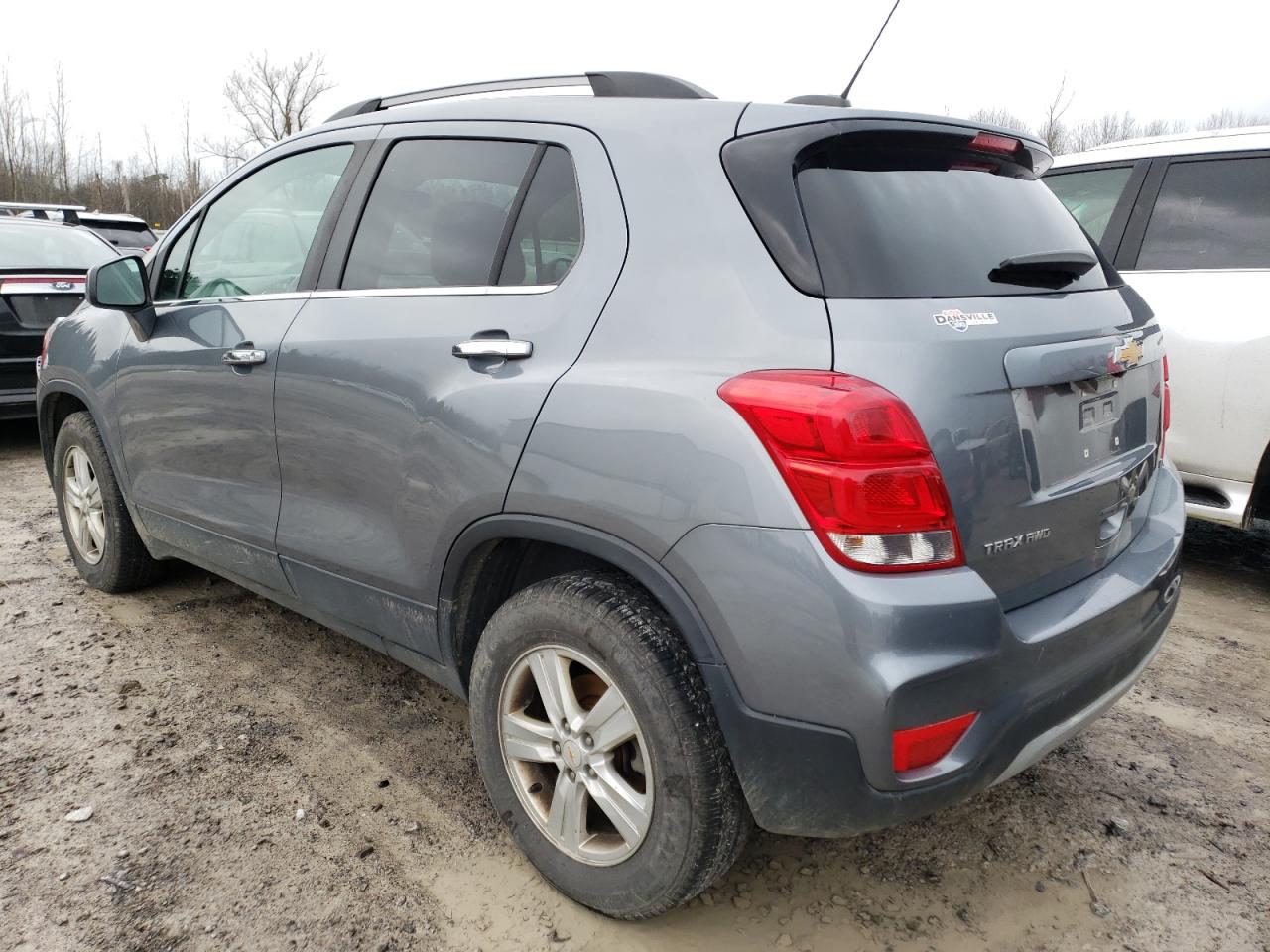 2019 Chevrolet Trax VIN KL7CJPSB1KB924310 Copart auction photo, front end / side damage thumbnail 2