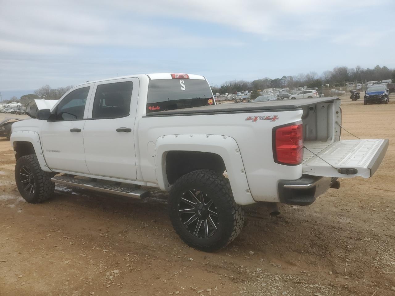 2014 Chevrolet Silverado VIN 3GCUKREC1EG110528 Copart auction photo, front end damage thumbnail 2
