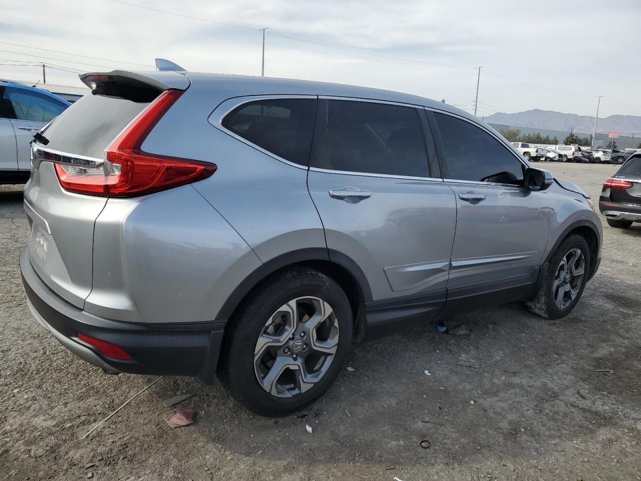 2018 Honda CR-V VIN 5J6RW1H50JA012750 Copart auction photo, front end / rear end damage thumbnail 3