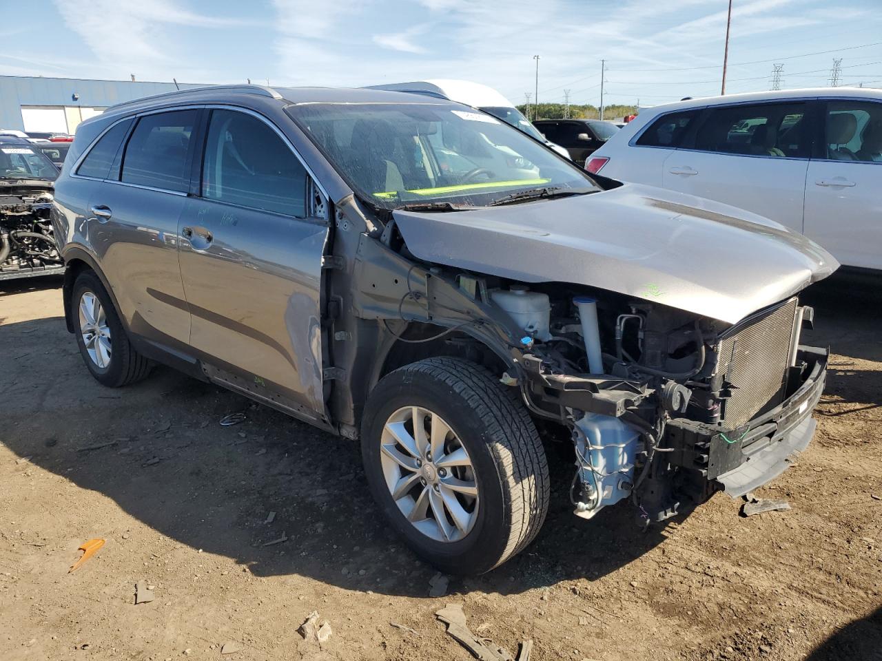 2017 KIA Sorento VIN 5XYPG4A35HG203305 Copart auction photo, front end / rear end damage thumbnail 4