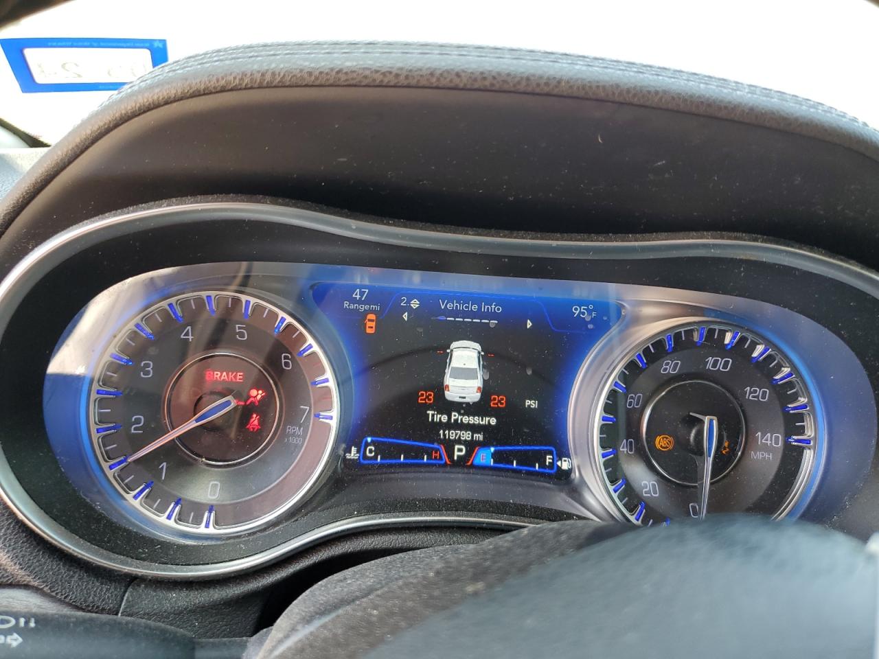 2019 Chrysler 300 VIN 2C3CCAAG5KH614406 Copart auction photo, front end damage thumbnail 9