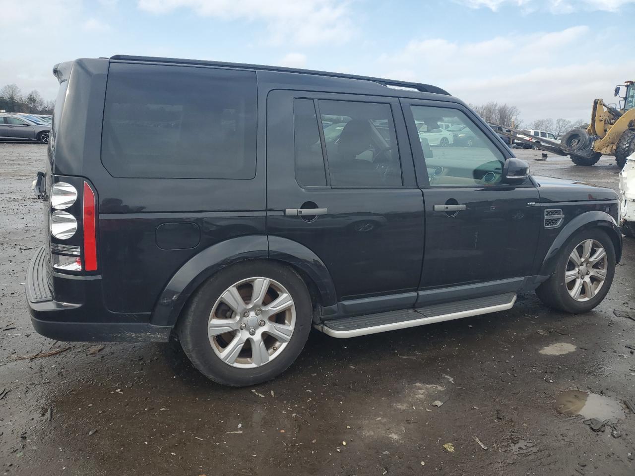 2016 Land Rover LR4 VIN SALAG2V66GA790085 Copart auction photo, normal wear damage thumbnail 3