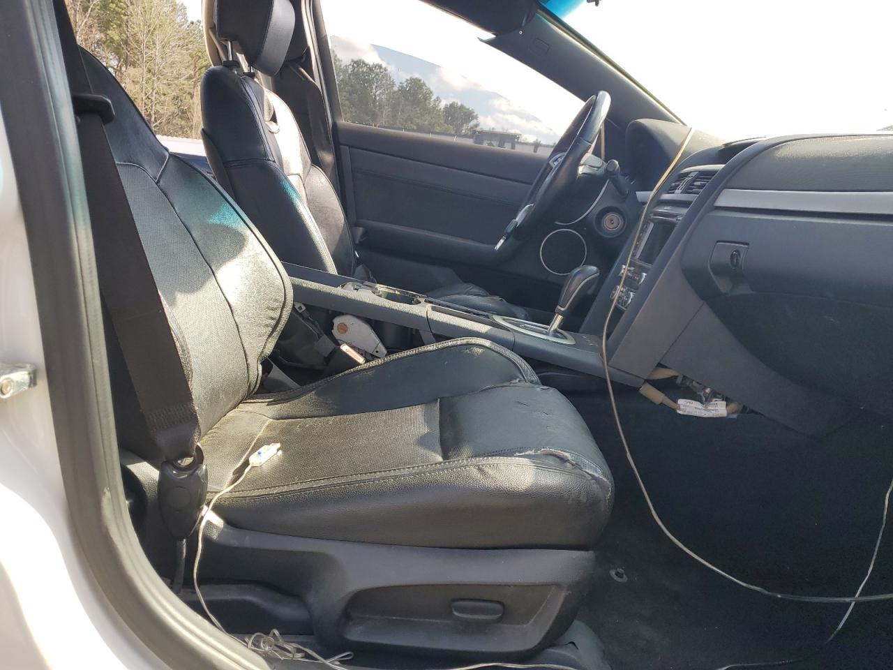 2009 Pontiac G8 VIN 6G2EC57Y39L194225 Copart auction photo, normal wear damage thumbnail 7