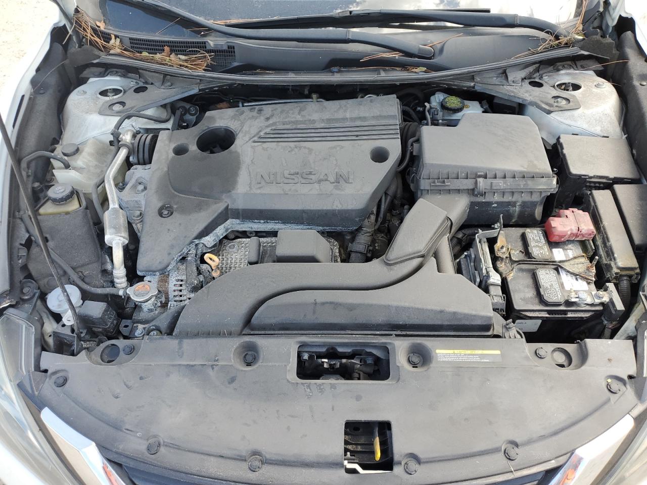 2018 Nissan Altima VIN 1N4AL3AP6JC197609 Copart auction photo, water/flood damage thumbnail 11