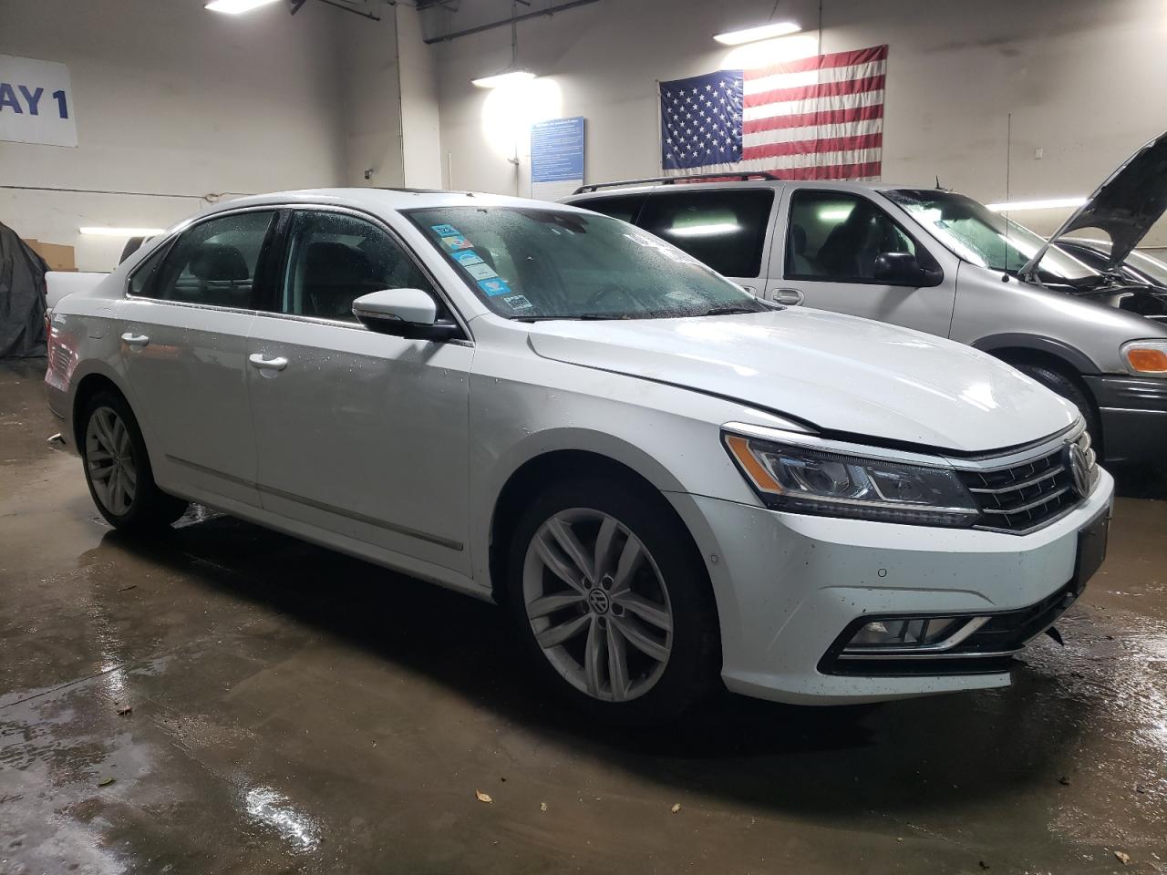 2018 Volkswagen Passat VIN 1VWCA7A30JC011332 Copart auction photo, front end damage thumbnail 4