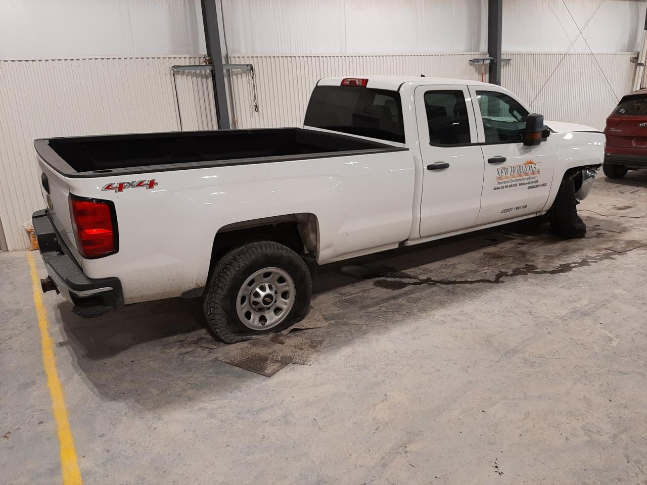 2016 Chevrolet Silverado VIN 1GC2KYEG8GZ338064 Copart auction photo, all over / undercarriage damage thumbnail 3