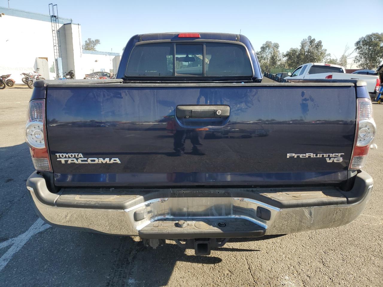 2013 Toyota Tacoma VIN 5TFTU4GN0DX047987 Copart auction photo, front end / side damage thumbnail 6