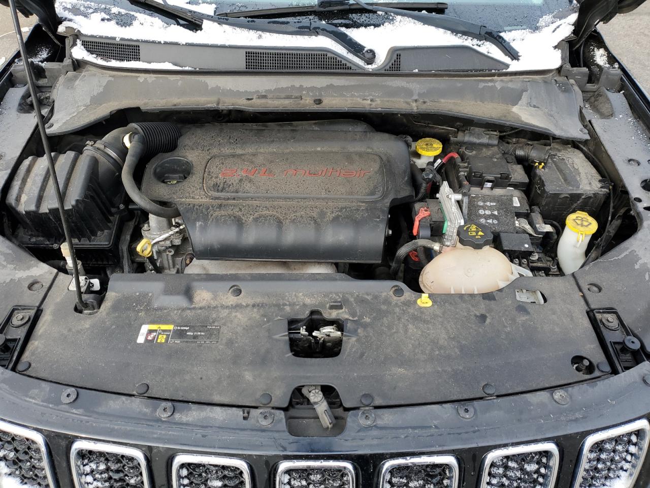 2018 Jeep Compass VIN 3C4NJDBB0JT162353 Copart auction photo, side damage thumbnail 13