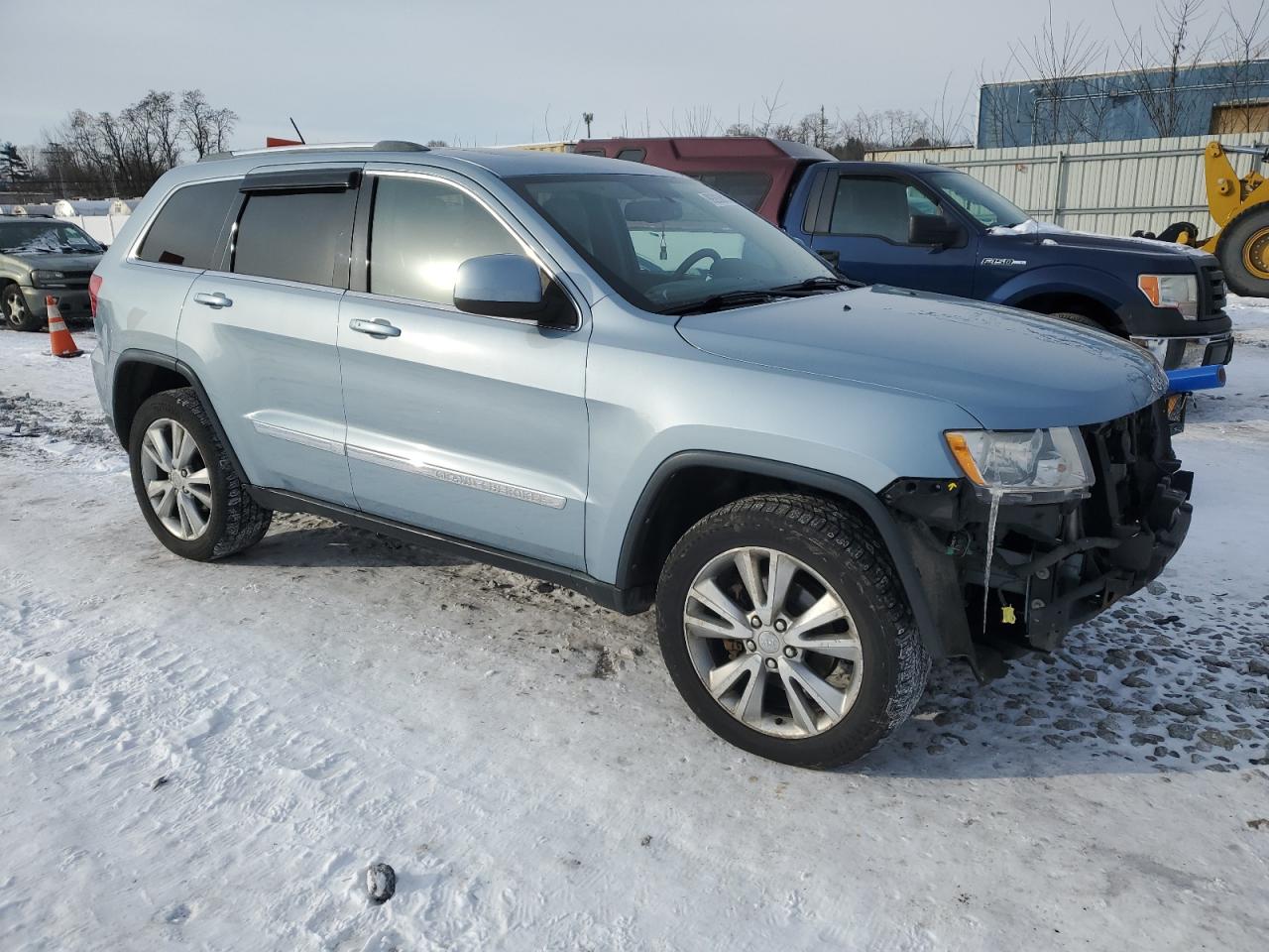 2012 Jeep Grand Cherokee VIN 1C4RJFAG9CC288557 Copart auction photo, front end / side damage thumbnail 4