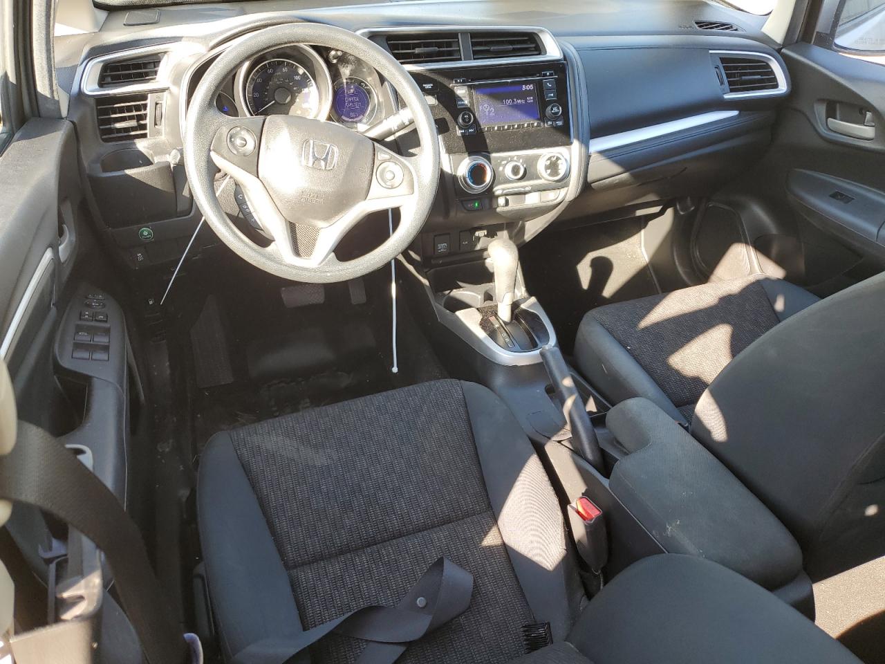 2016 Honda Fit VIN JHMGK5H55GX002994 Copart auction photo, front end / minor dent/scratches damage thumbnail 8