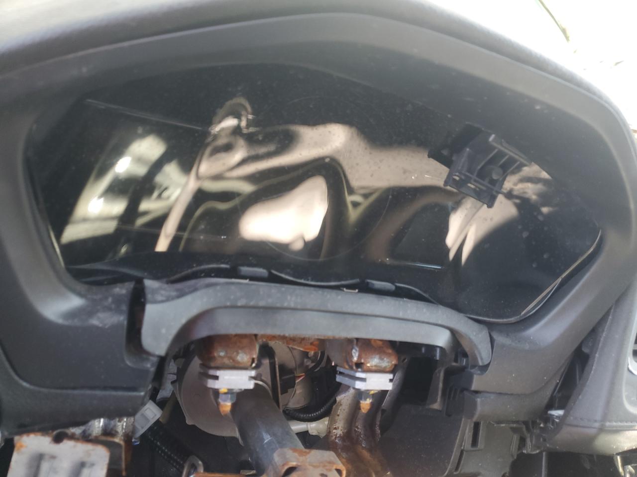 2020 Honda HR-V VIN 3CZRU5H52LM716855 Copart auction photo, front end / side damage thumbnail 9