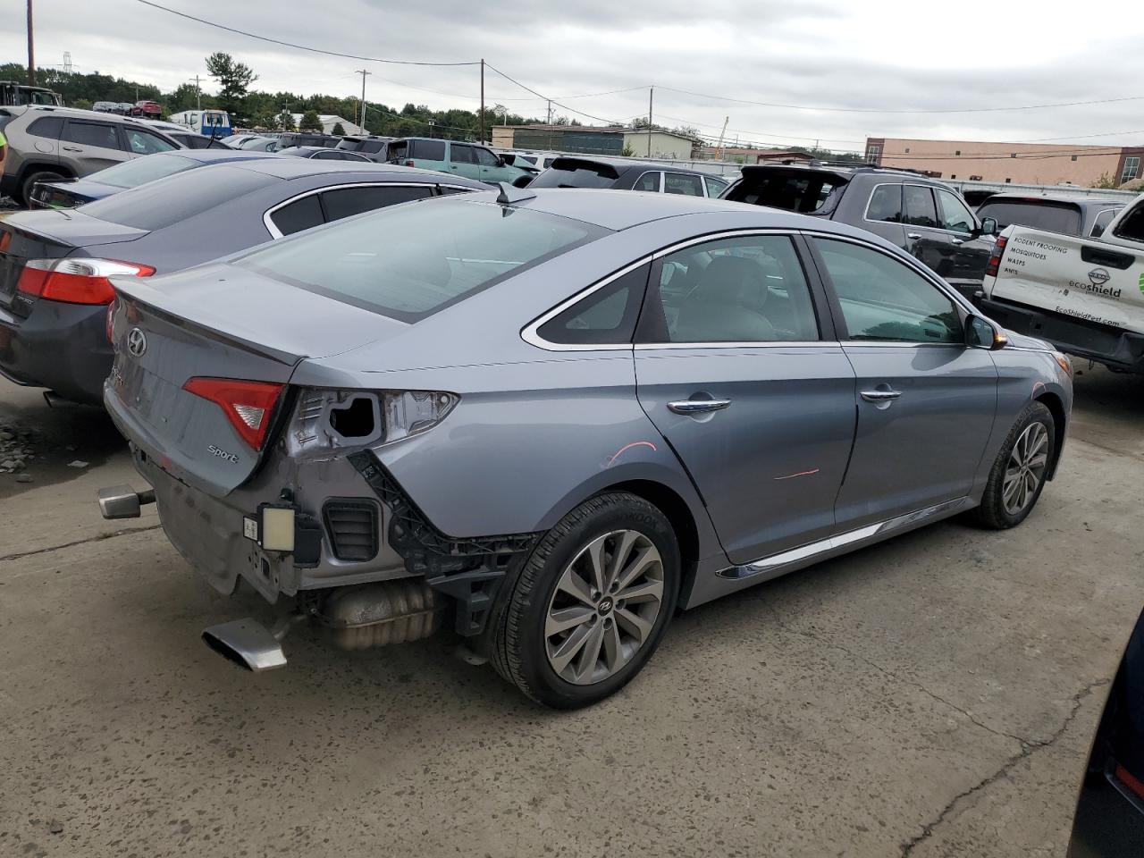 2016 Hyundai Sonata VIN 5NPE34AF7GH283565 Copart auction photo, rear end damage thumbnail 3