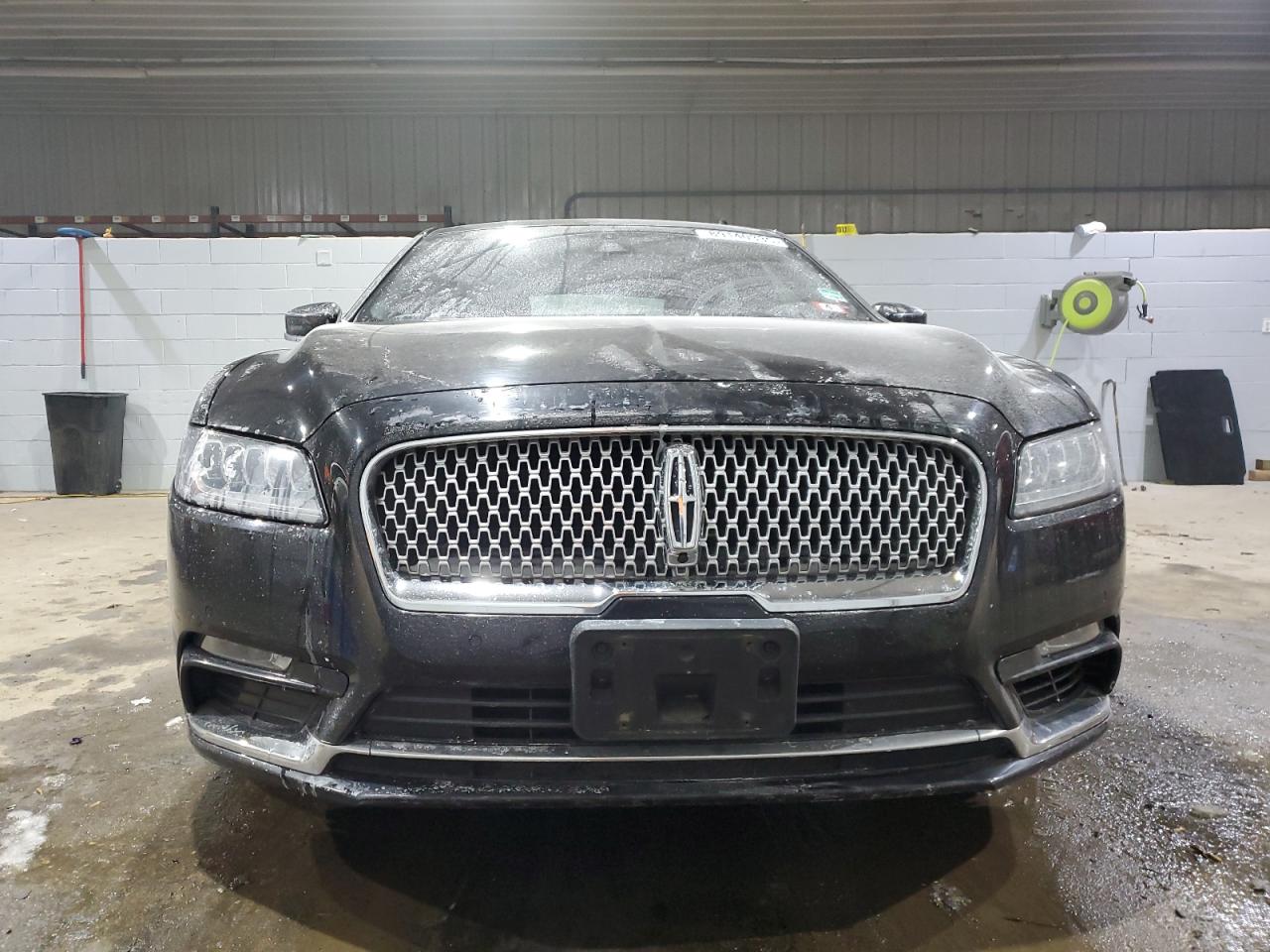 2019 Lincoln Continental VIN 1LN6L9NC7K5601870 Copart auction photo, side damage thumbnail 5