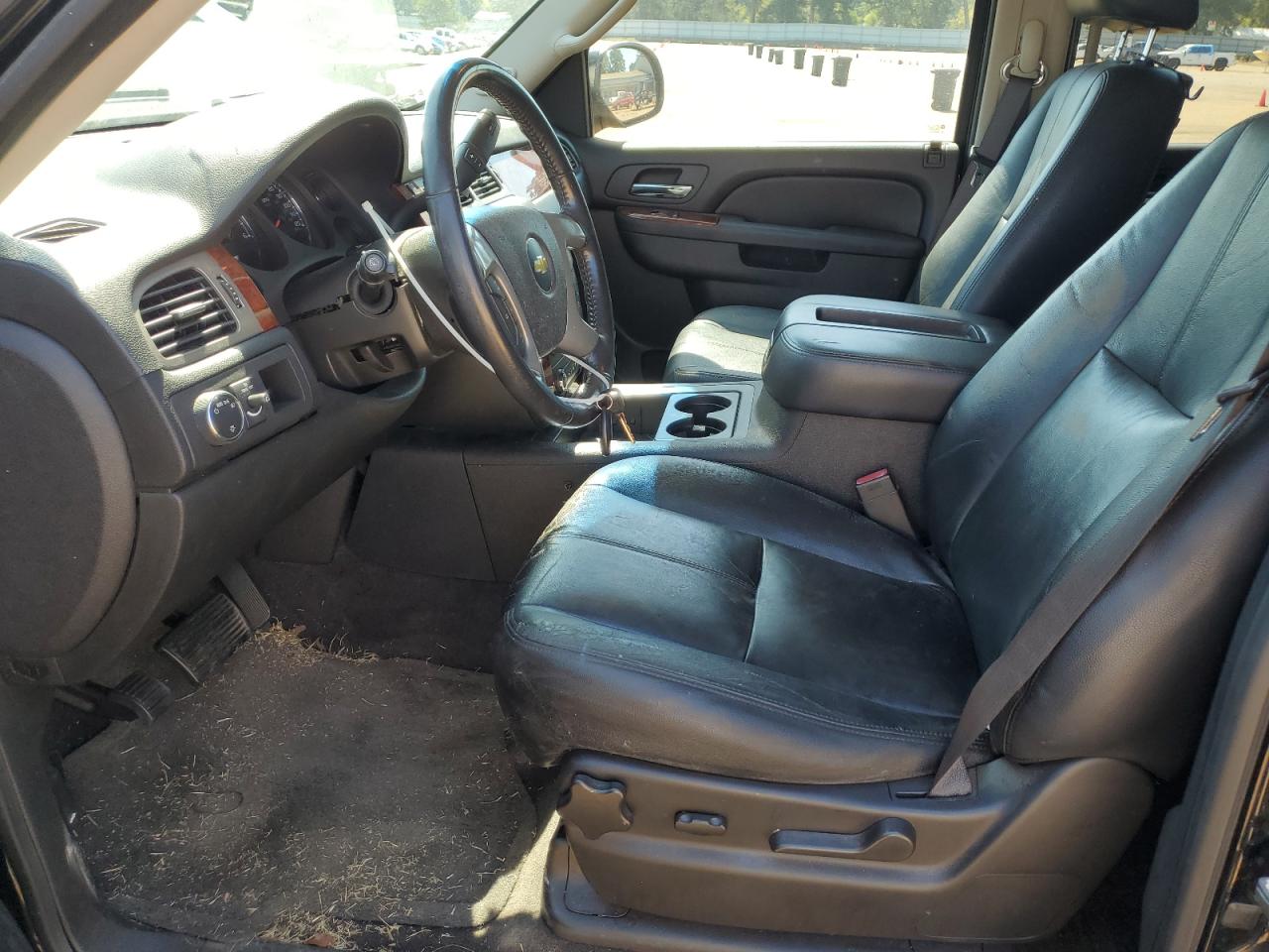 2012 Chevrolet Tahoe VIN 1GNSCAE07CR306425 Copart auction photo, front end / side damage thumbnail 7