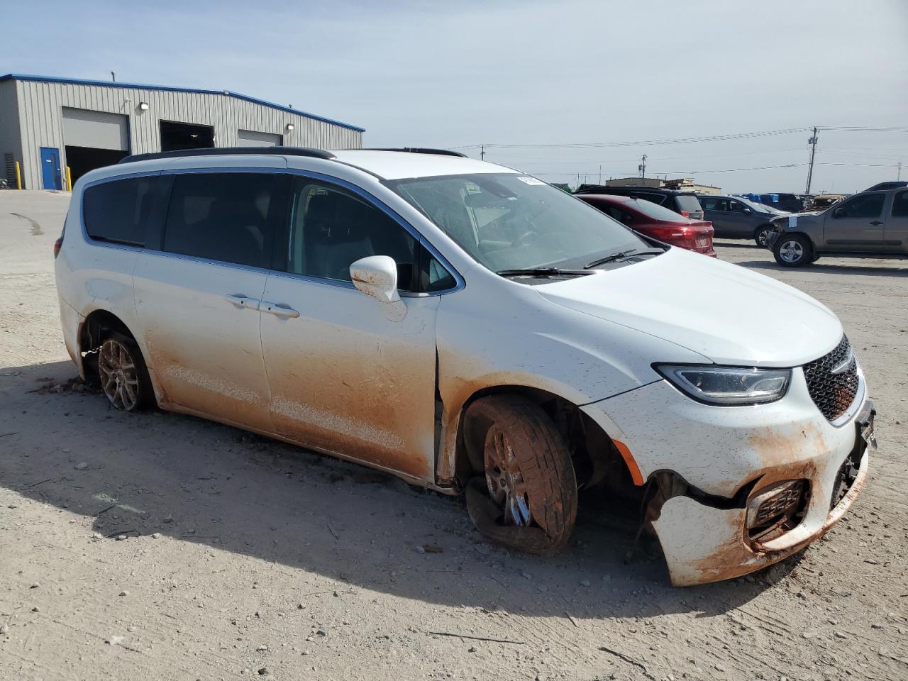 2022 Chrysler Pacifica VIN 2C4RC1BG0NR117816 Copart auction photo, undercarriage damage thumbnail 4