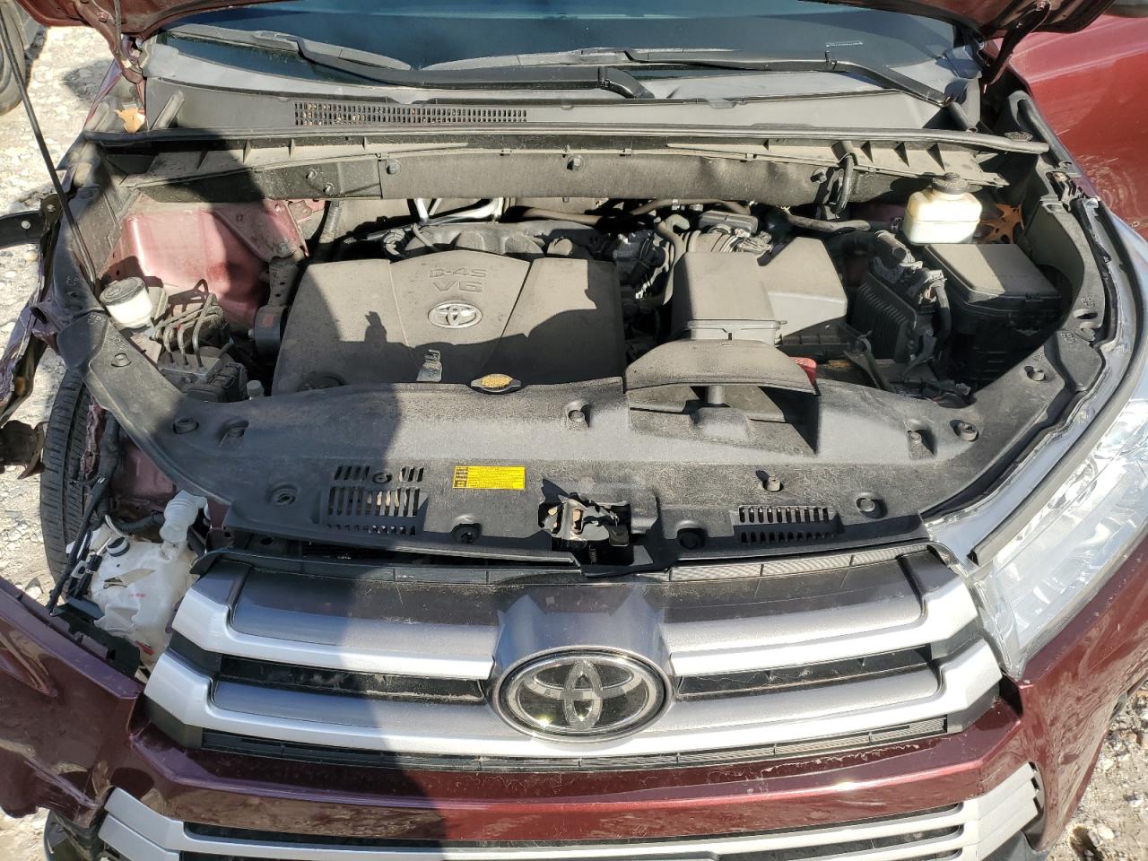 2017 Toyota Highlander VIN 5TDJZRFH8HS462052 Copart auction photo, front end / side damage thumbnail 12