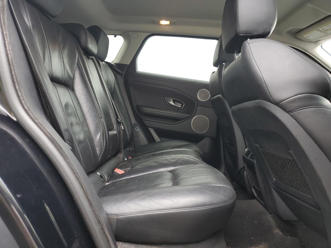2018 Land Rover Range Rover VIN SALVP2RX4JH297718 Copart auction photo, water/flood / minor dent/scratches damage thumbnail 11
