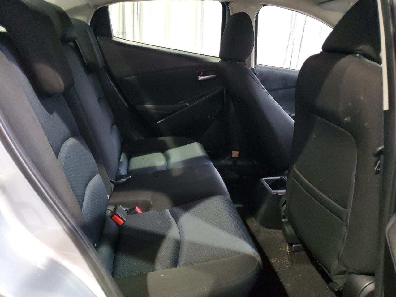 2018 Toyota Yaris VIN 3MYDLBYV2JY306050 Copart auction photo, undercarriage damage thumbnail 10