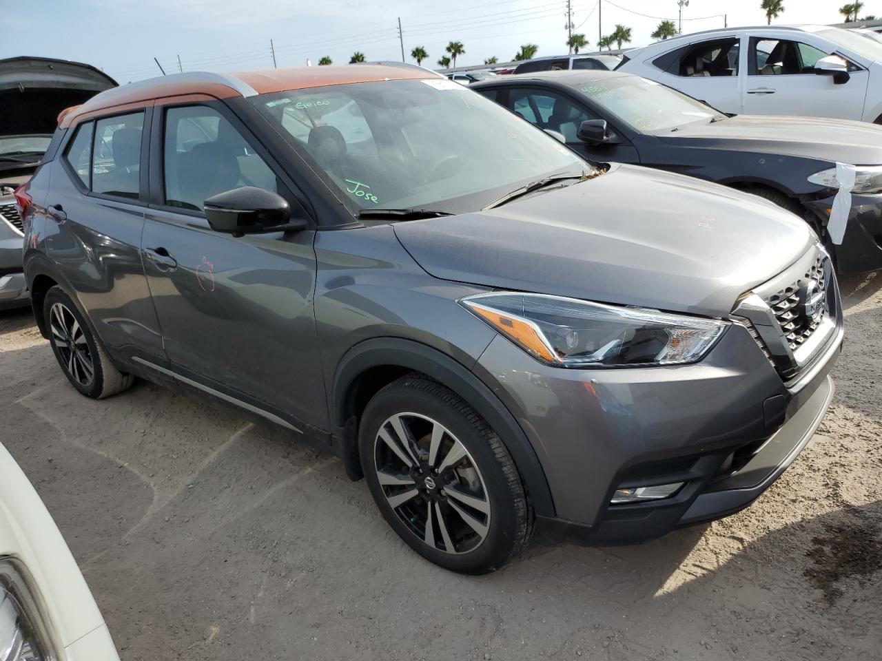 2018 Nissan Kicks VIN 3N1CP5CU6JL506508 Copart auction photo, water/flood damage thumbnail 4