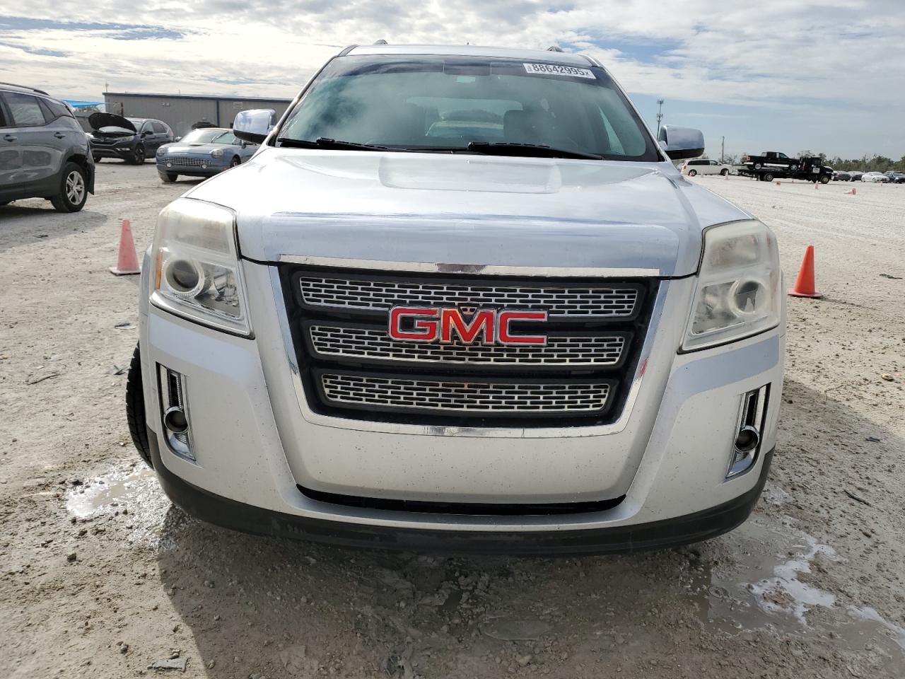 2015 GMC Terrain VIN 2GKFLSE36F6266692 Copart auction photo, rear end damage thumbnail 5