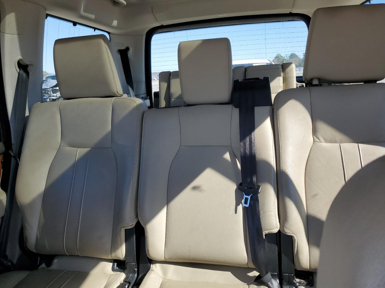 2016 Land Rover LR4 VIN SALAG2V62GA789550 Copart auction photo, all over damage thumbnail 10