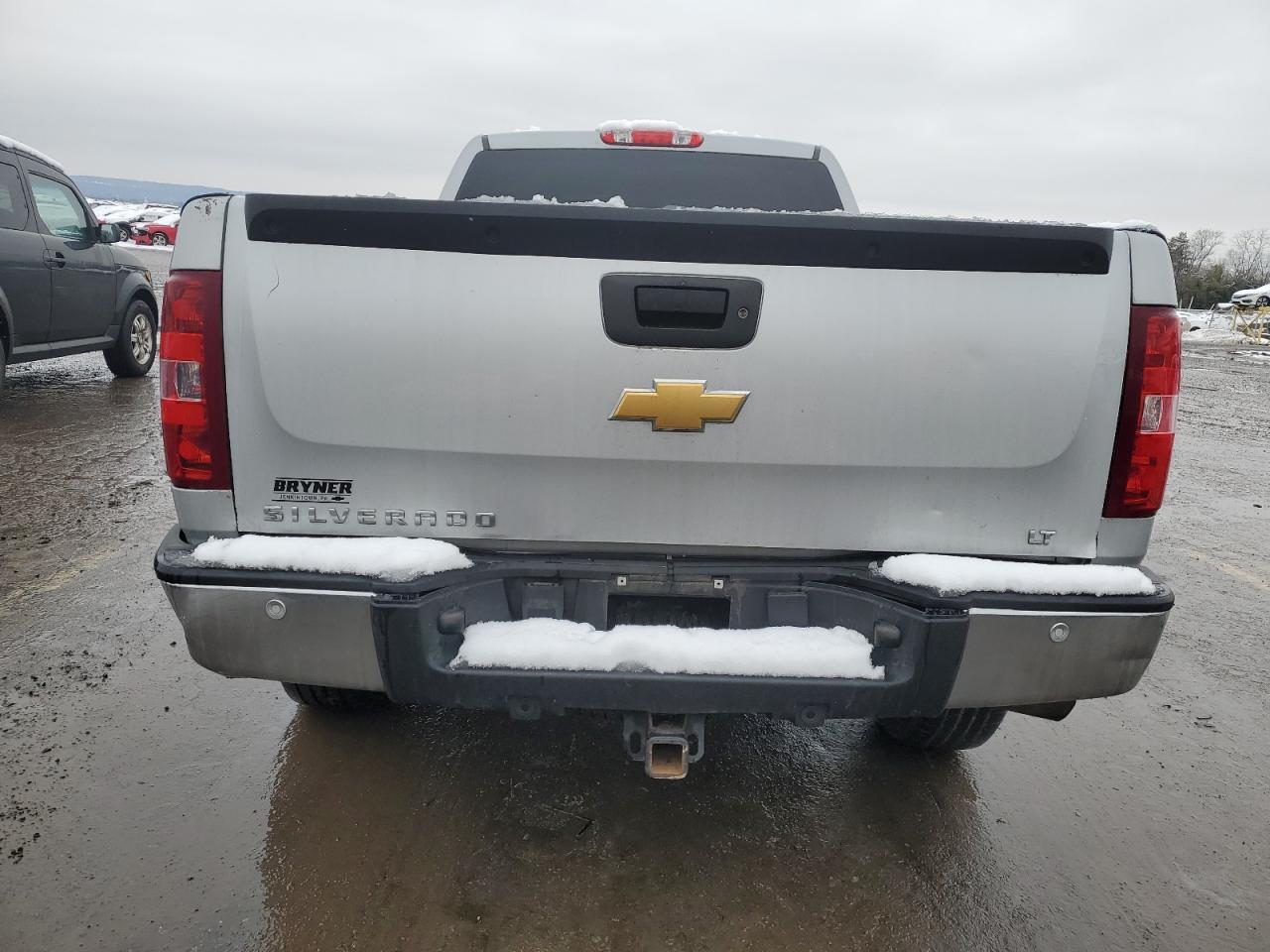2013 Chevrolet Silverado VIN 1GCRKSE75DZ292586 Copart auction photo, front end / rear end damage thumbnail 6