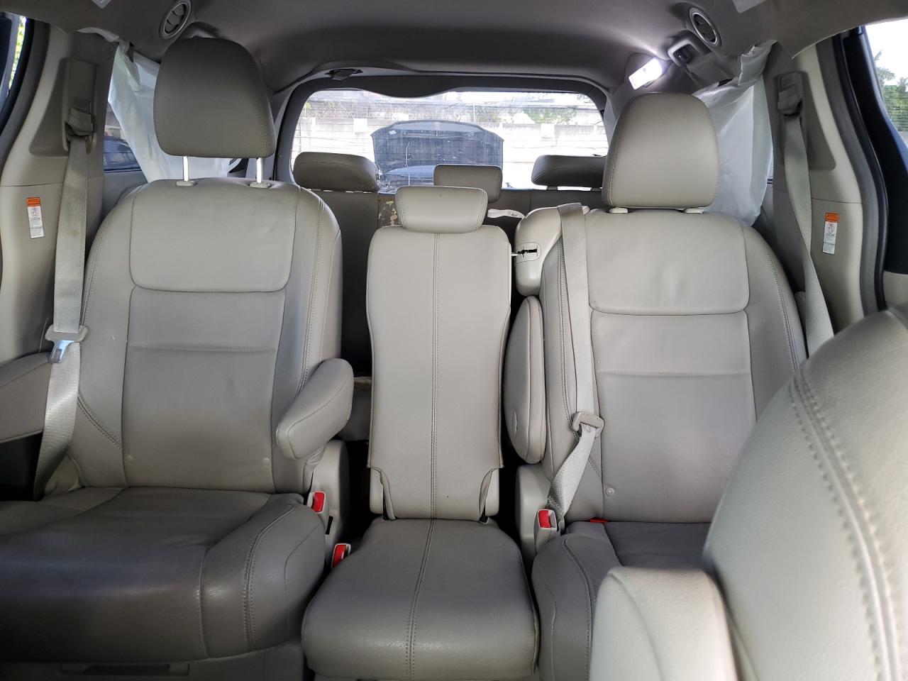 2017 Toyota Sienna VIN 5TDYZ3DC3HS801416 Copart auction photo, side / minor dent/scratches damage thumbnail 10