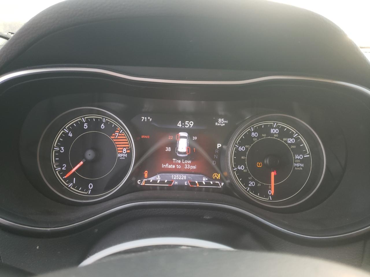 2019 Jeep Grand Cherokee VIN 1C4PJLDX4KD159572 Copart auction photo, side / front end damage thumbnail 9