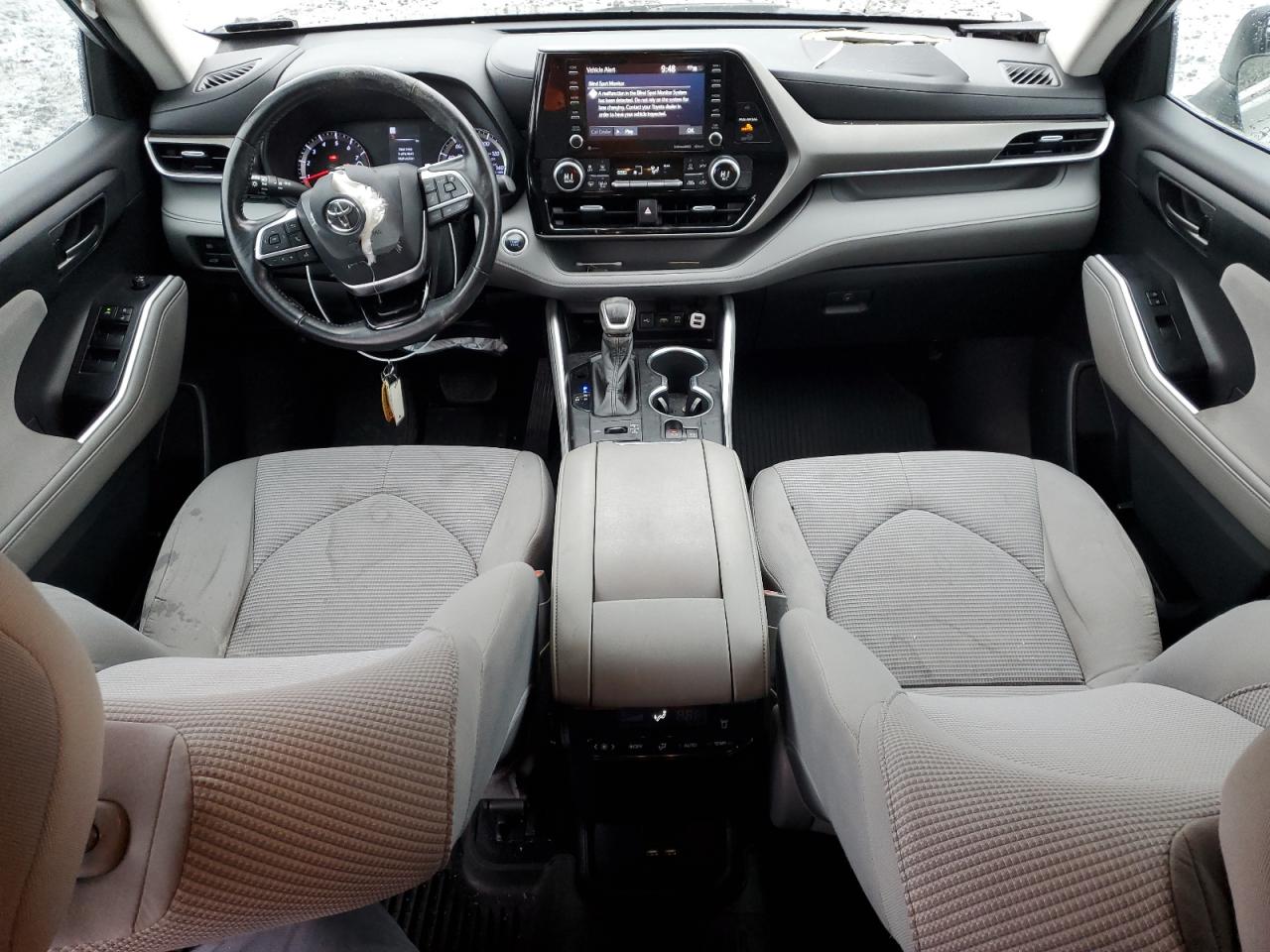 2020 Toyota Highlander VIN 5TDBZRBH0LS027299 Copart auction photo, all over damage thumbnail 8