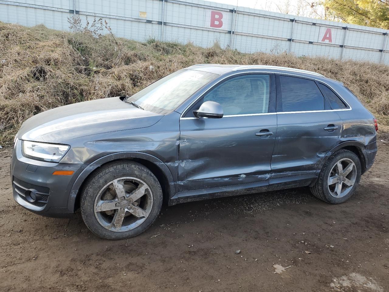 2015 Audi Q3 VIN WA1EFCFS2FR010185