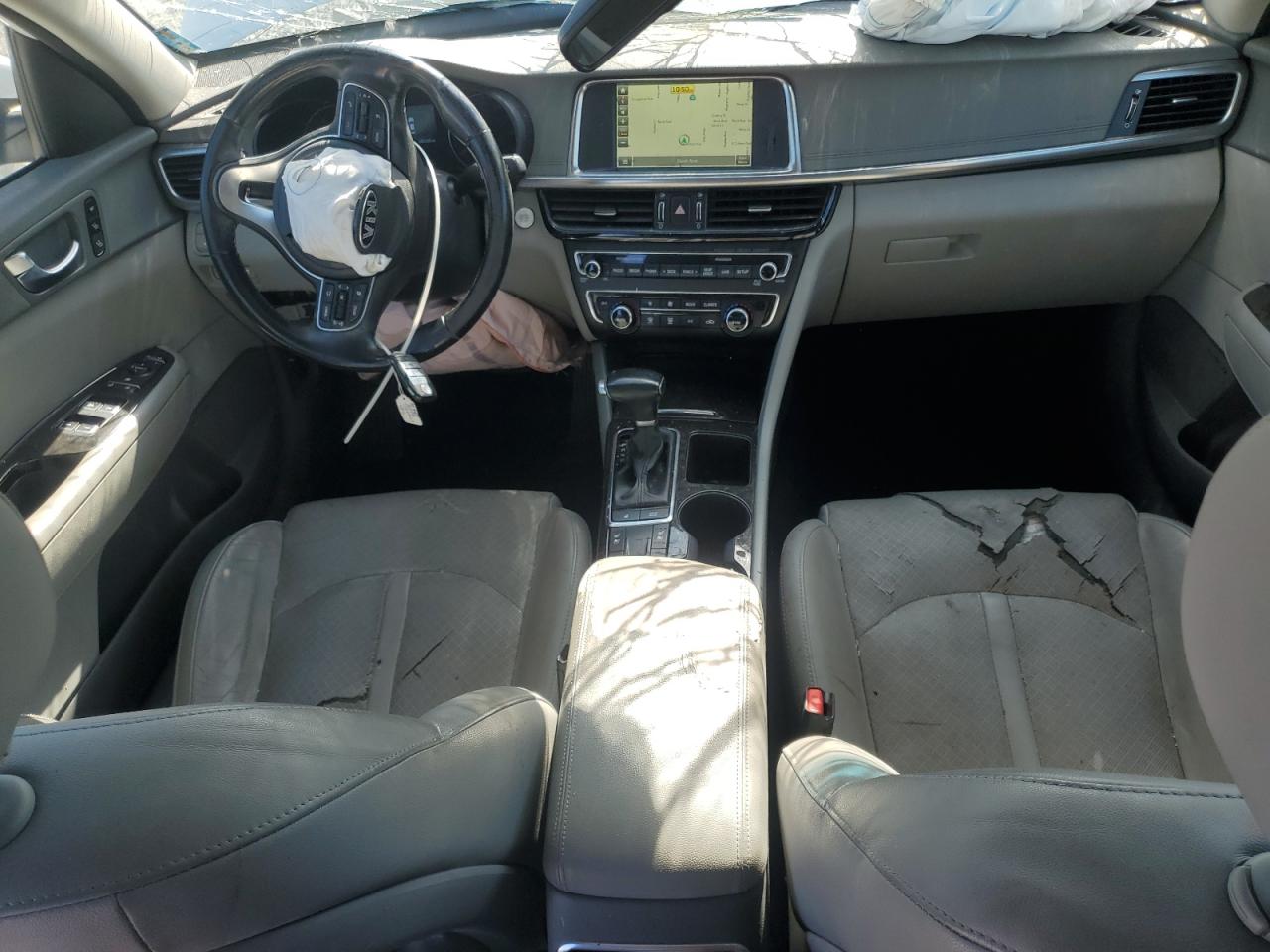 2016 KIA Optima VIN 5XXGU4L39GG069696 Copart auction photo, front end / side damage thumbnail 8