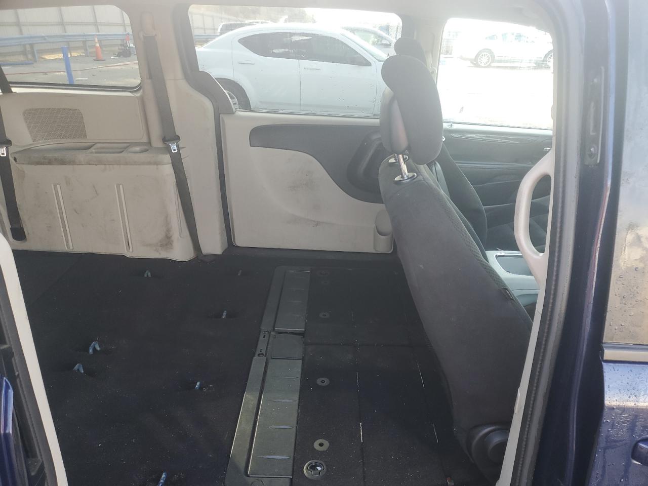 2016 Dodge Caravan VIN 2C4RDGCG7GR204842 Copart auction photo, front end damage thumbnail 11