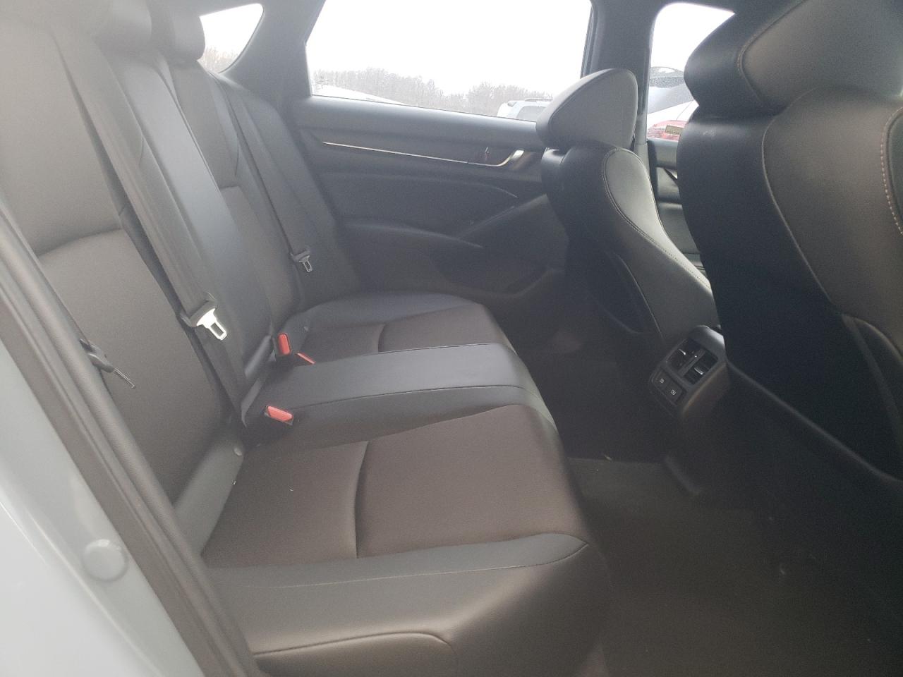 2022 Honda Accord VIN 1HGCV2F37NA011303 Copart auction photo, rear end damage thumbnail 10