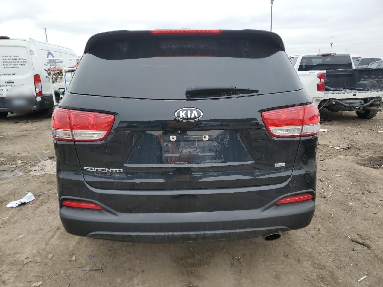 2018 KIA Sorento VIN 5XYPG4A36JG387448 Copart auction photo, front end damage thumbnail 6
