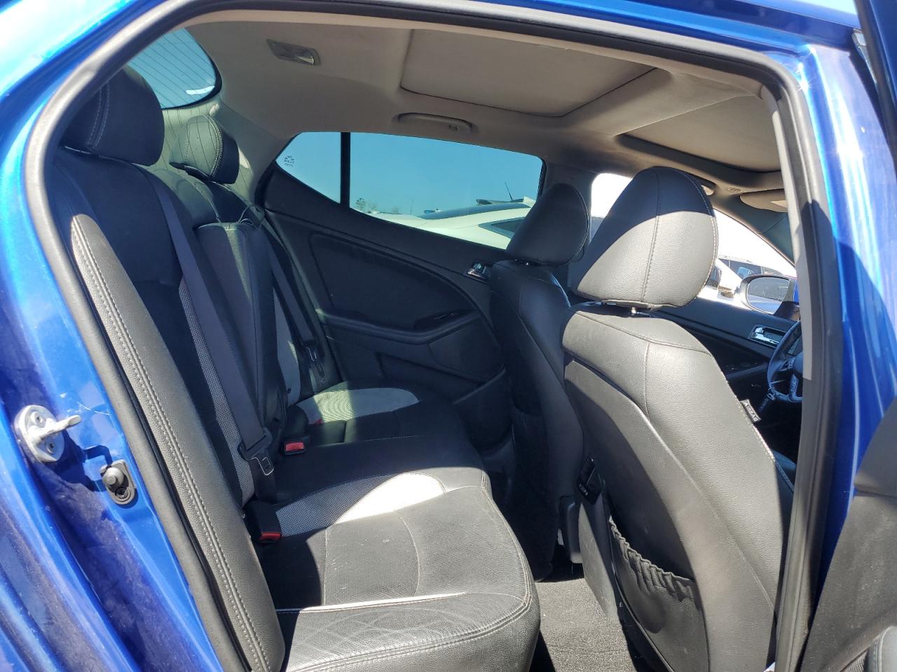 2012 KIA Optima VIN 5XXGR4A69CG025819 Copart auction photo, front end / minor dent/scratches damage thumbnail 10