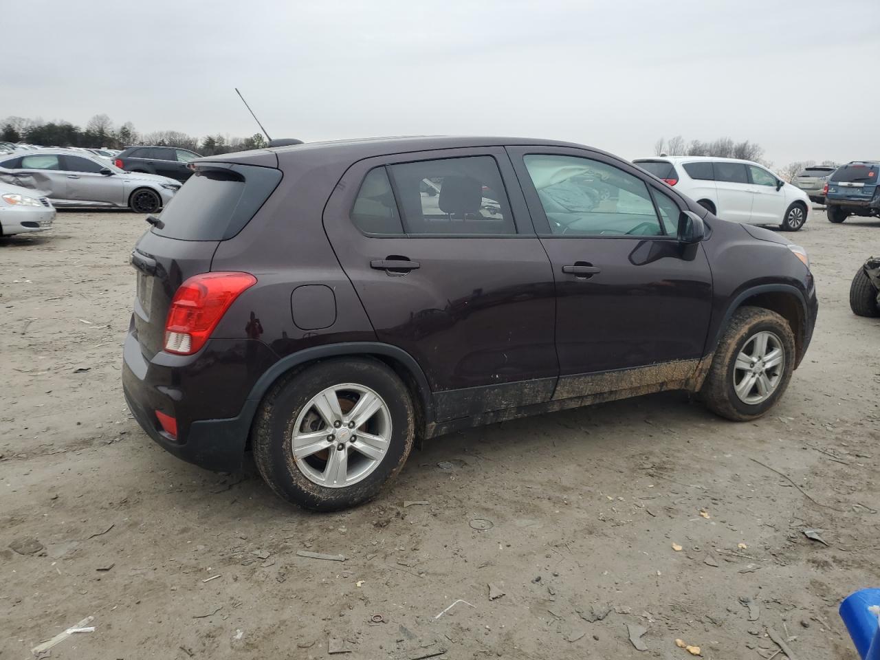 2021 Chevrolet Trax VIN KL7CJNSB6MB307928 Copart auction photo, side / rear end damage thumbnail 3