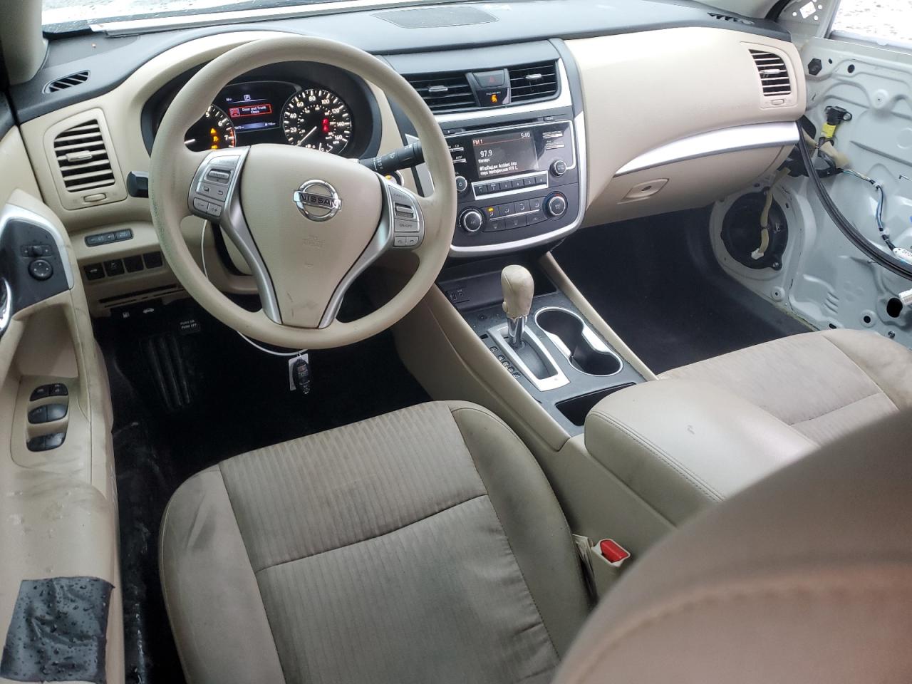 2017 Nissan Altima VIN 1N4AL3AP8HN327341 Copart auction photo, side / front end damage thumbnail 8