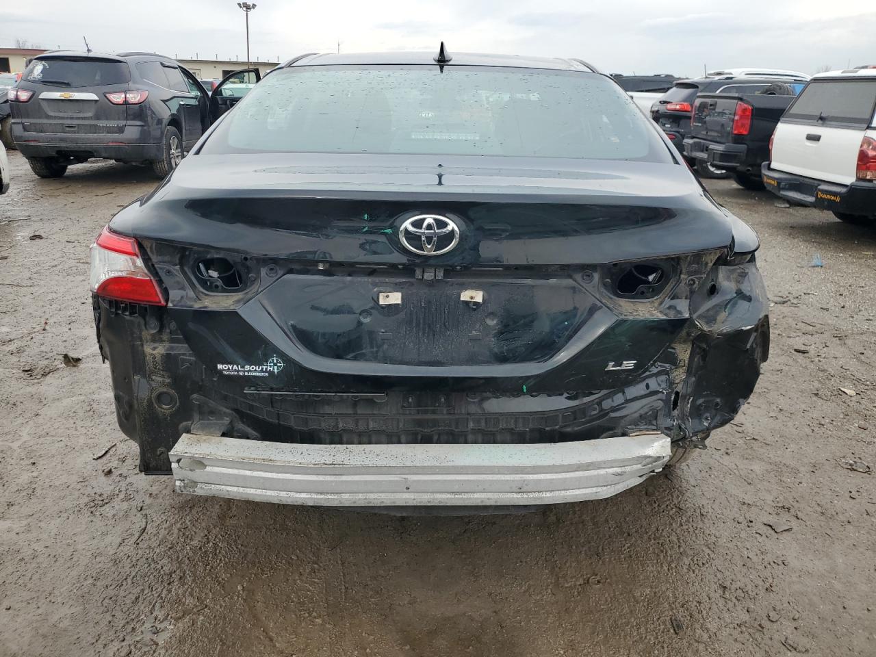 2020 Toyota Camry VIN 4T1C11AK5LU899527 Copart auction photo, rear end / minor dent/scratches damage thumbnail 6