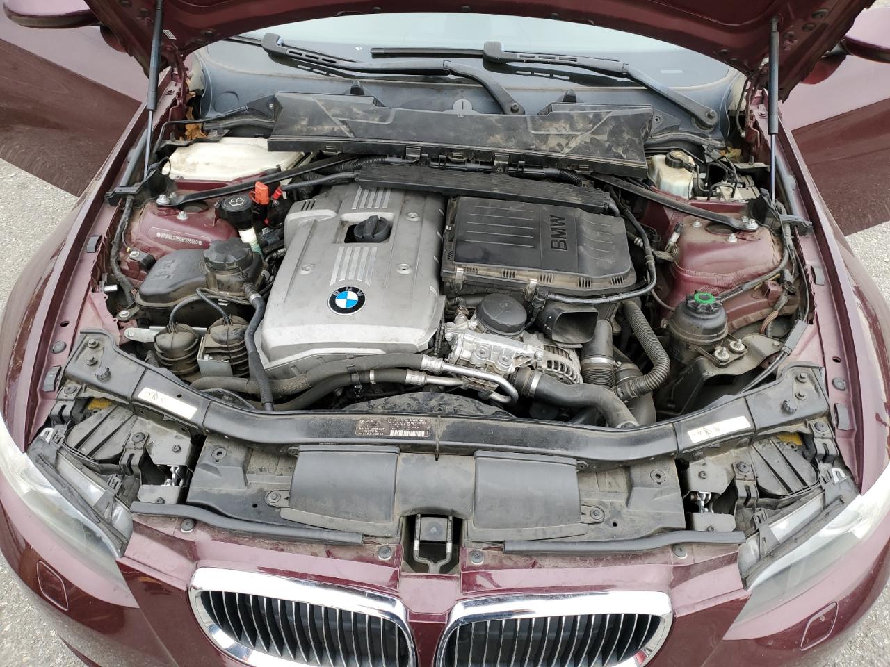 2008 BMW 3er VIN WBAWL73568PX55560 Copart auction photo, burn damage thumbnail 12