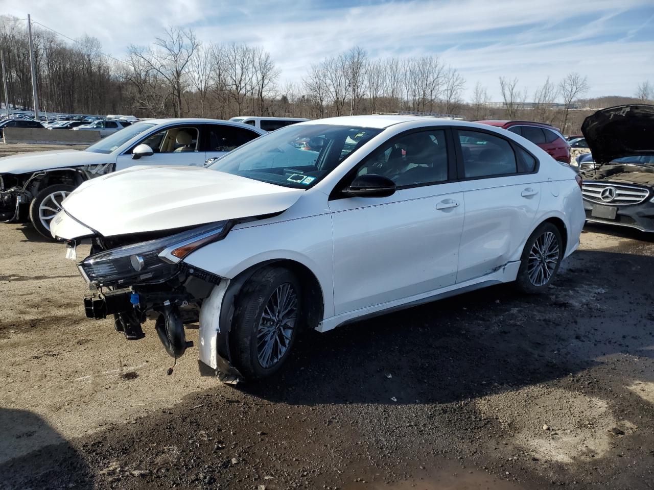 2023 KIA Forte VIN 3KPF54AD2PE563329
