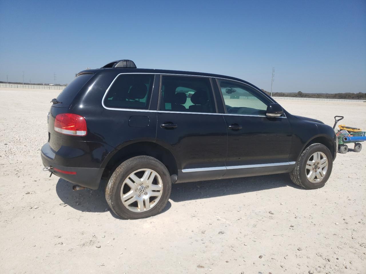 2004 Volkswagen Touareg VIN WVGBC77L84D062362 Copart auction photo, mechanical damage thumbnail 3