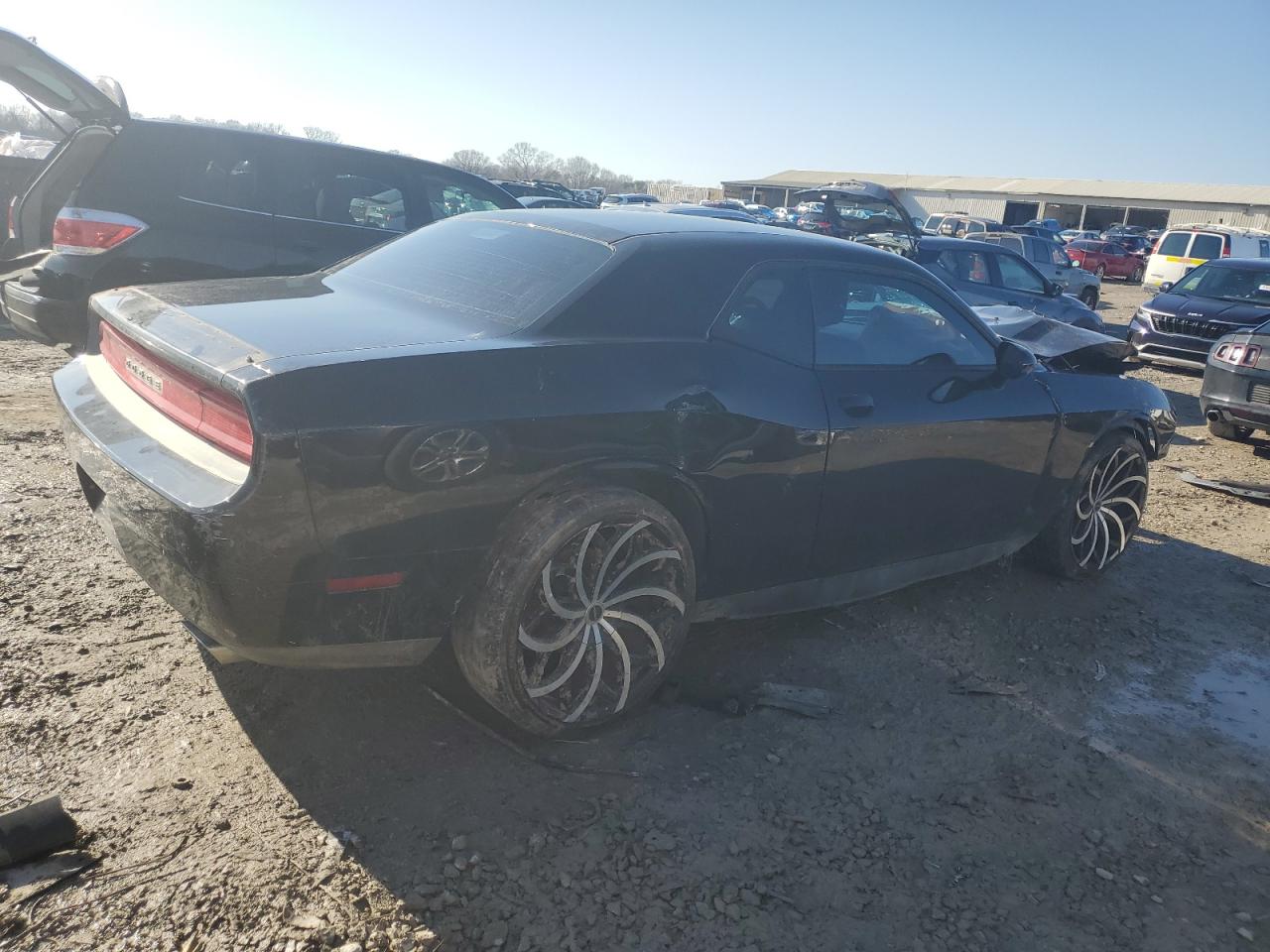 2014 Dodge Challenger VIN 2C3CDYAG4EH289533 Copart auction photo, front end damage thumbnail 3