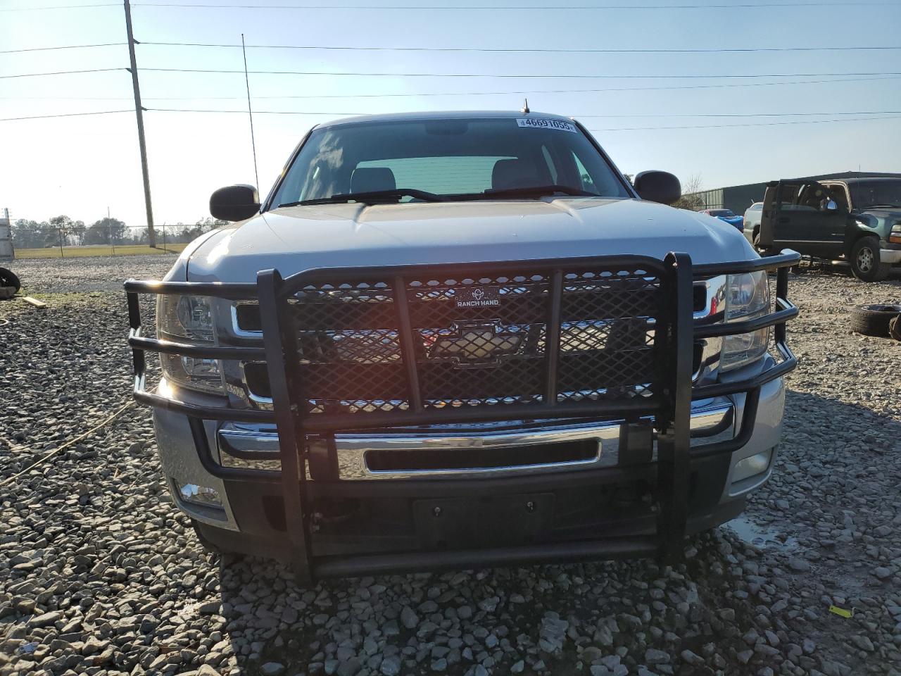2011 Chevrolet Silverado VIN 3GCPKSE34BG201227 Copart auction photo, front end damage thumbnail 5