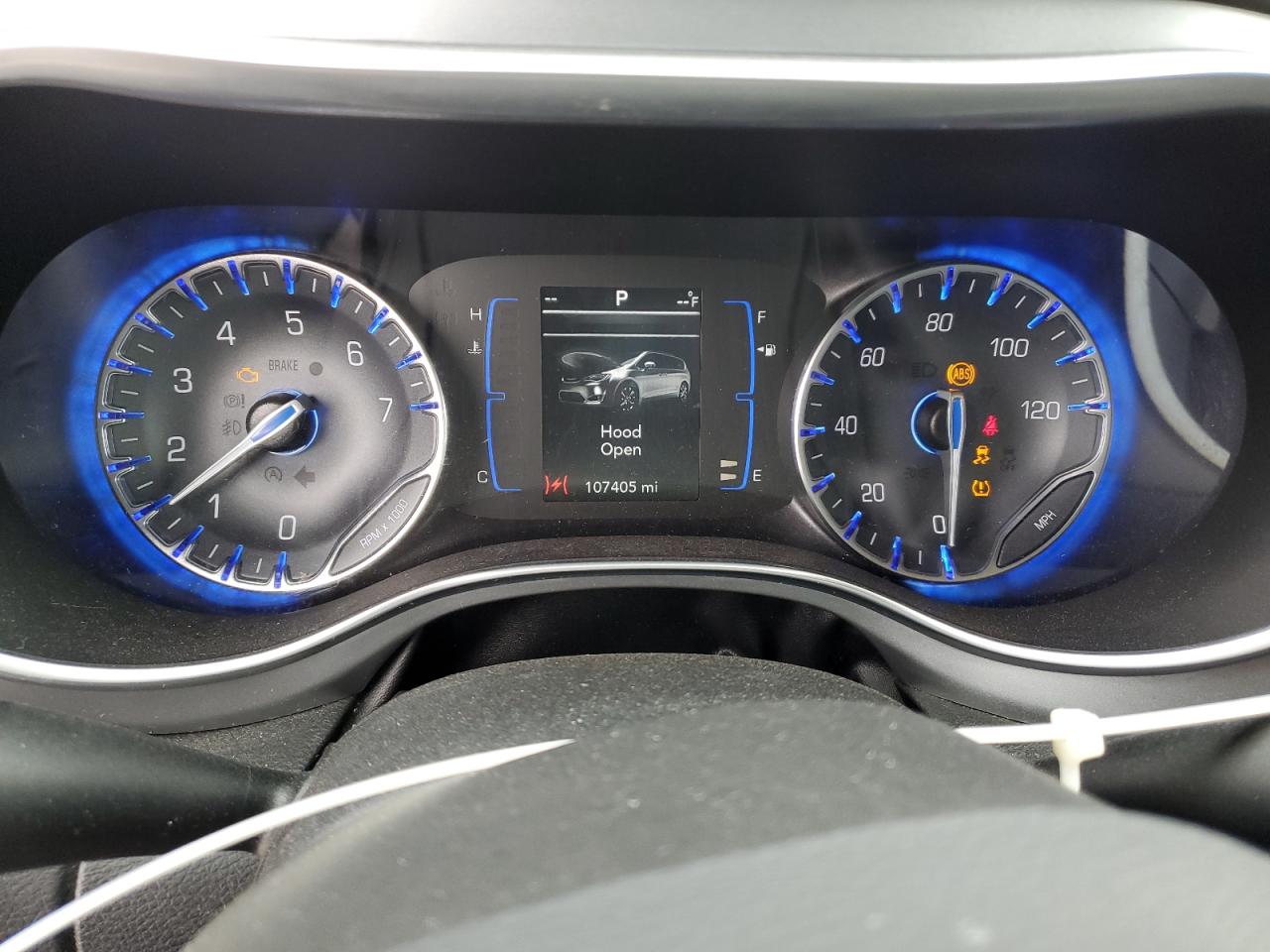 2018 Chrysler Pacifica VIN 2C4RC1BG5JR237203 Copart auction photo, all over damage thumbnail 9