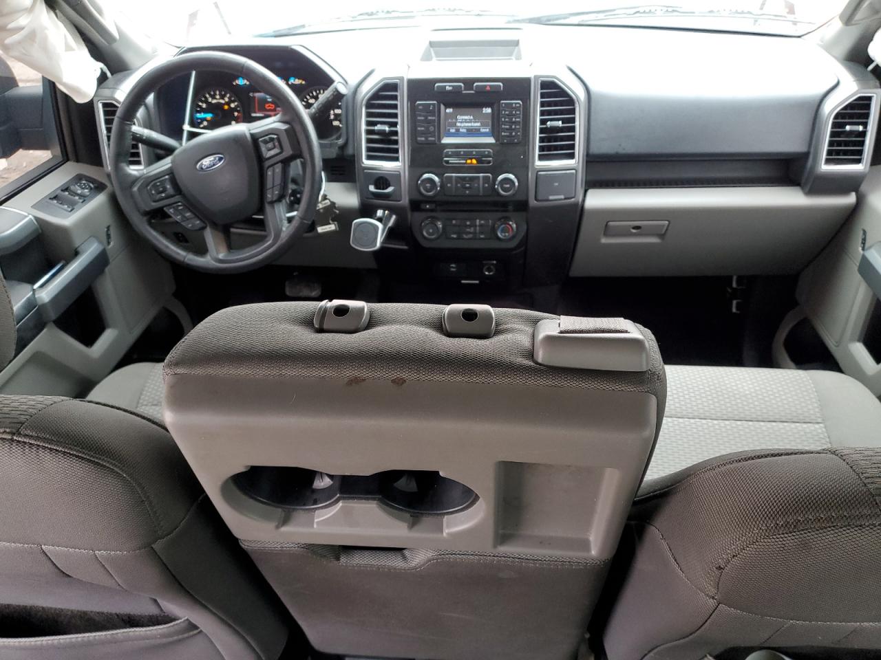2016 Ford F-150 VIN 1FTEW1C81GKD38209 Copart auction photo, rear end / minor dent/scratches damage thumbnail 8