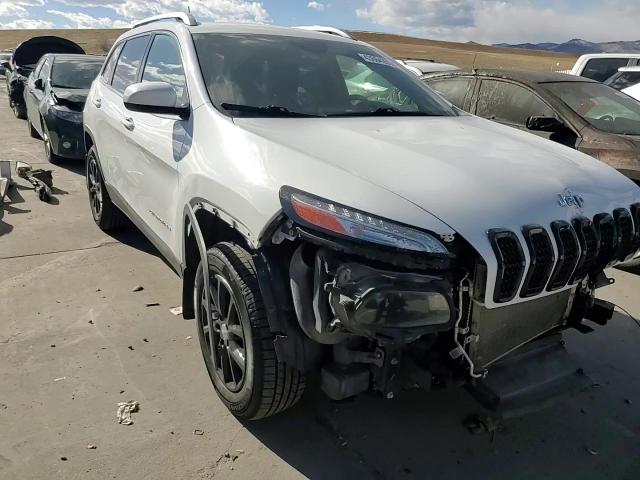 2017 Jeep Grand Cherokee VIN 1C4PJMCS0HW655400 Copart auction photo, front end damage thumbnail 11