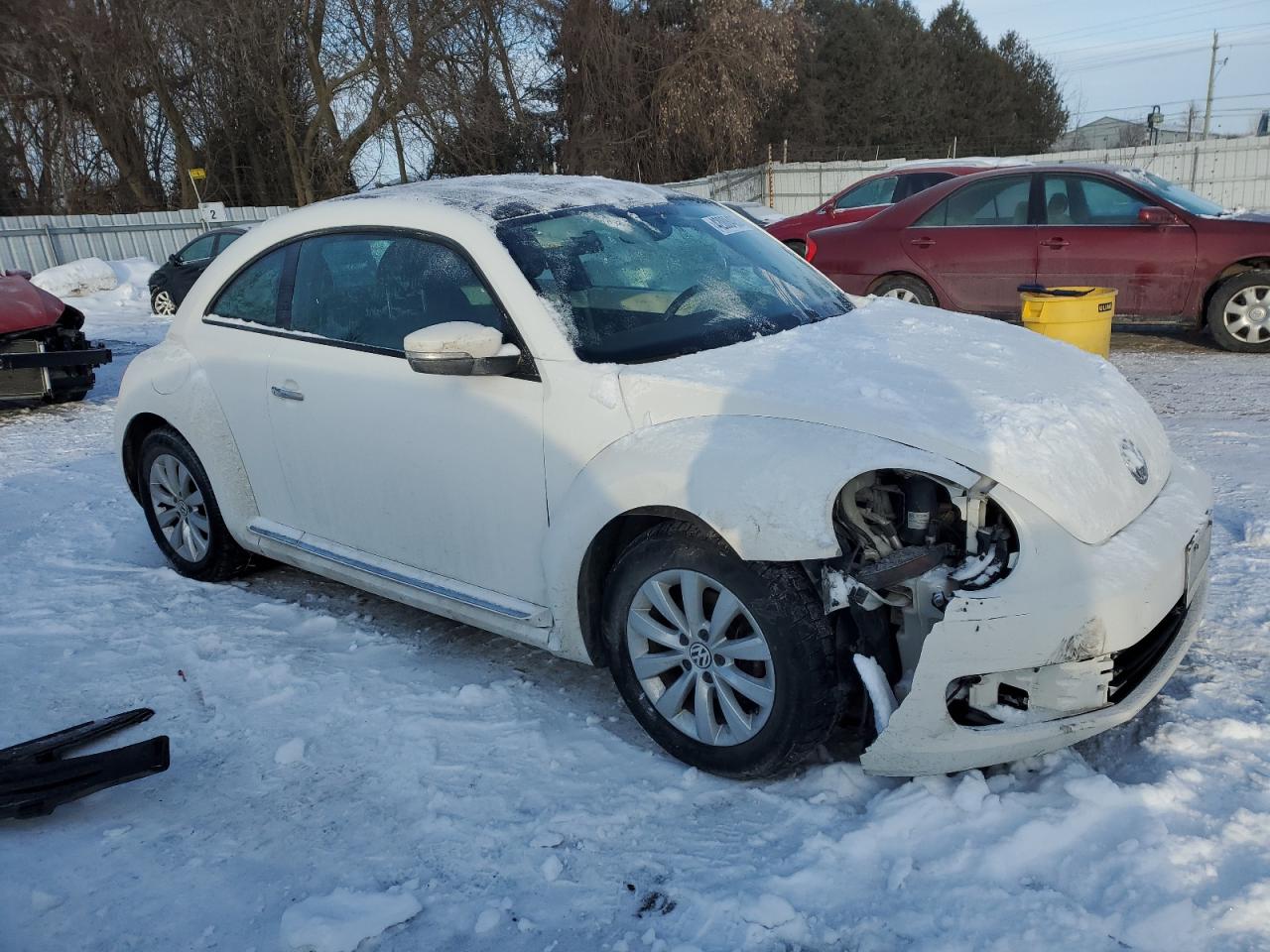 2013 Volkswagen Beetle VIN 3VWJL7AT2DM654446 Copart auction photo, front end / side damage thumbnail 4