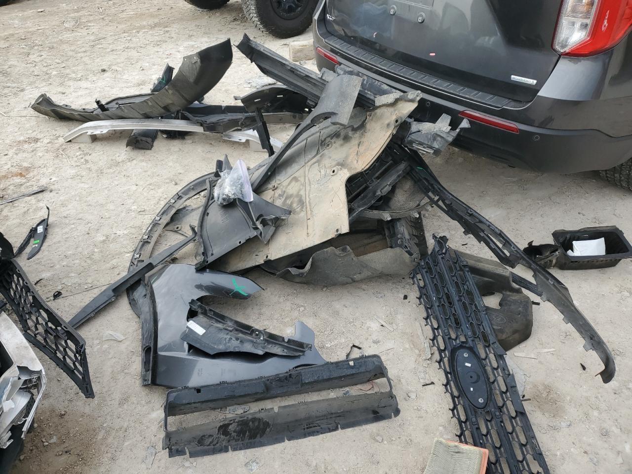 2020 Ford Explorer VIN 1FMSK7DH9LGB92912 Copart auction photo, front end damage thumbnail 13