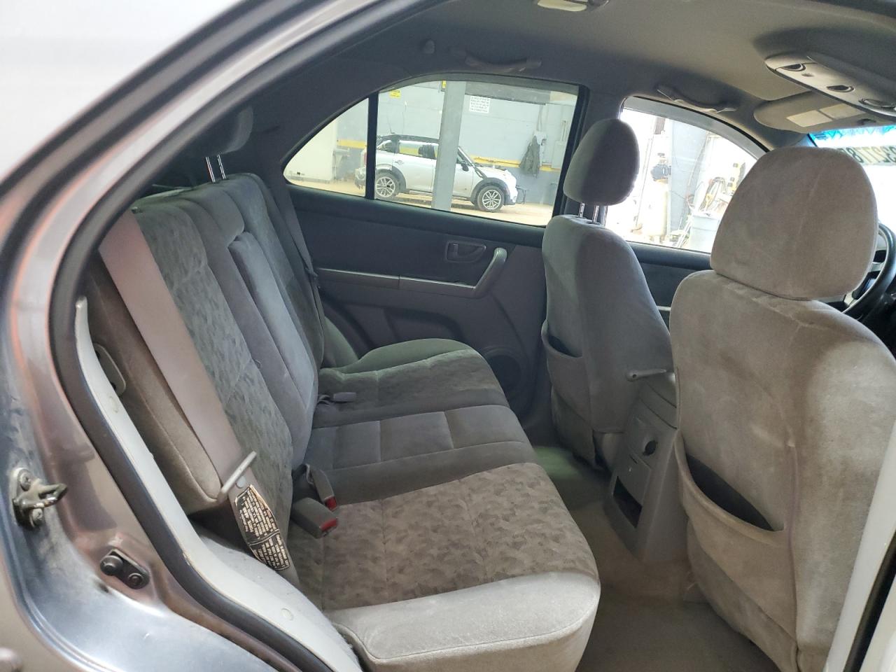 2006 KIA Sorento VIN KNDJD733065596469 Copart auction photo, front end / mechanical damage thumbnail 11