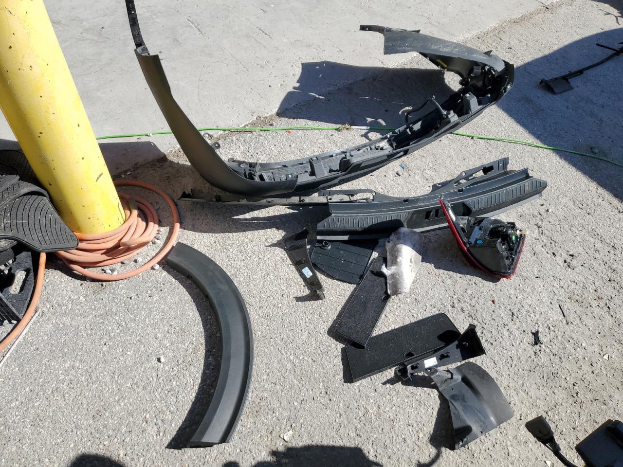 2022 Ford Explorer VIN 1FMSK8JH6NGA76211 Copart auction photo, rear end / front end damage thumbnail 13